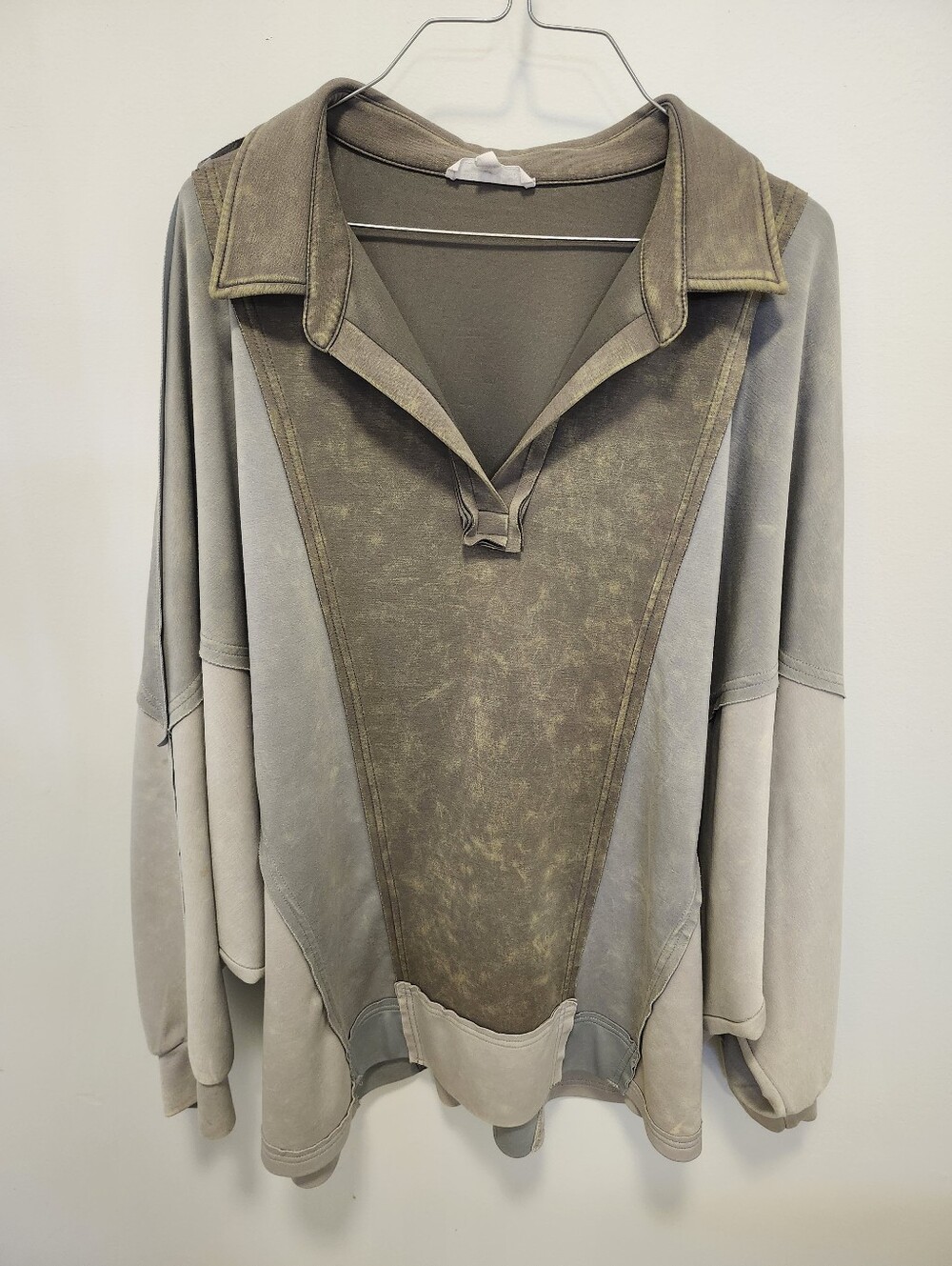 Sewn + Seen Over Sized Mineral Washed Casual Collared Pullover Size large